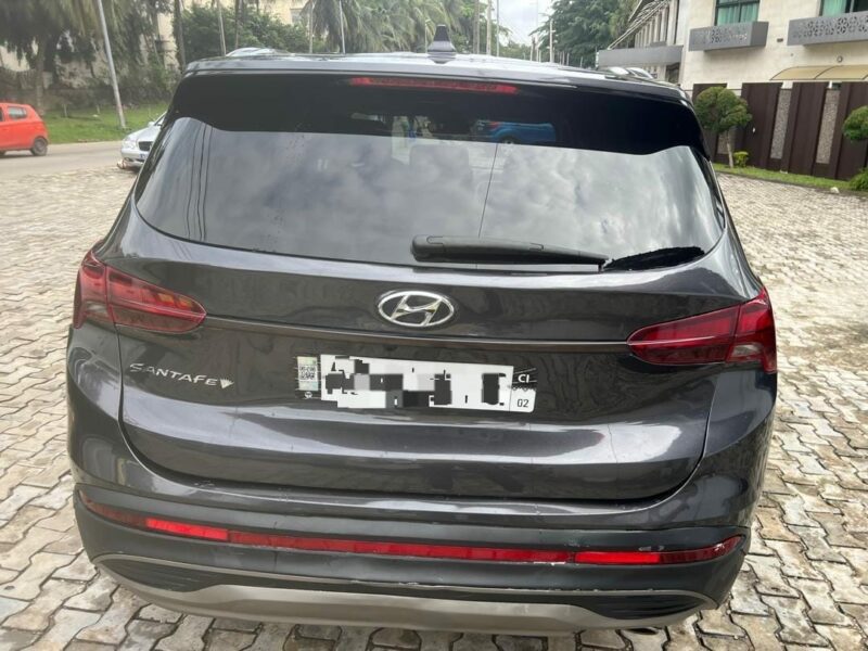 Location de Hyundai Santafe sur Abidjan