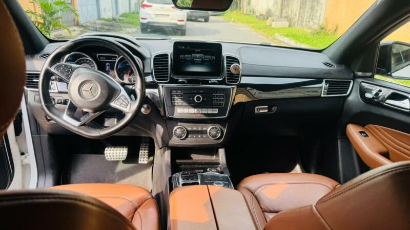 Location de Mercedes GLE AMG